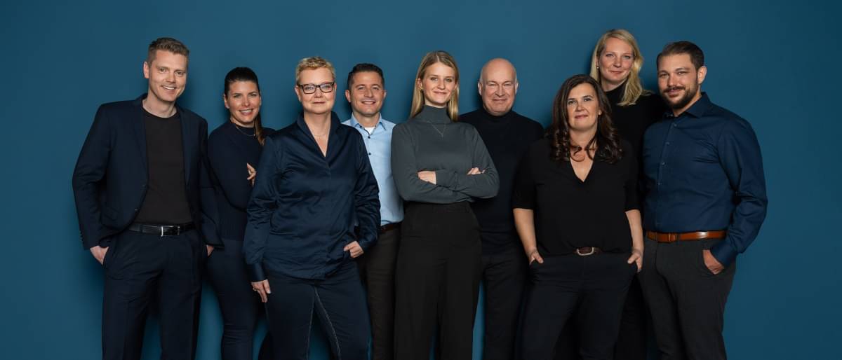  Team photo colleagues from Mittelstandsbank Direkt of Commerzbank AG