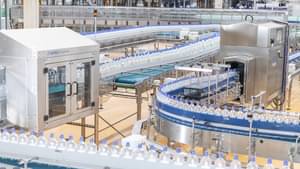 Abbildung zeigt eine Flaschenabfüllsystem der Firma Krones AG